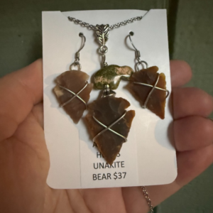Bear- Unakite/Arrowheads Set